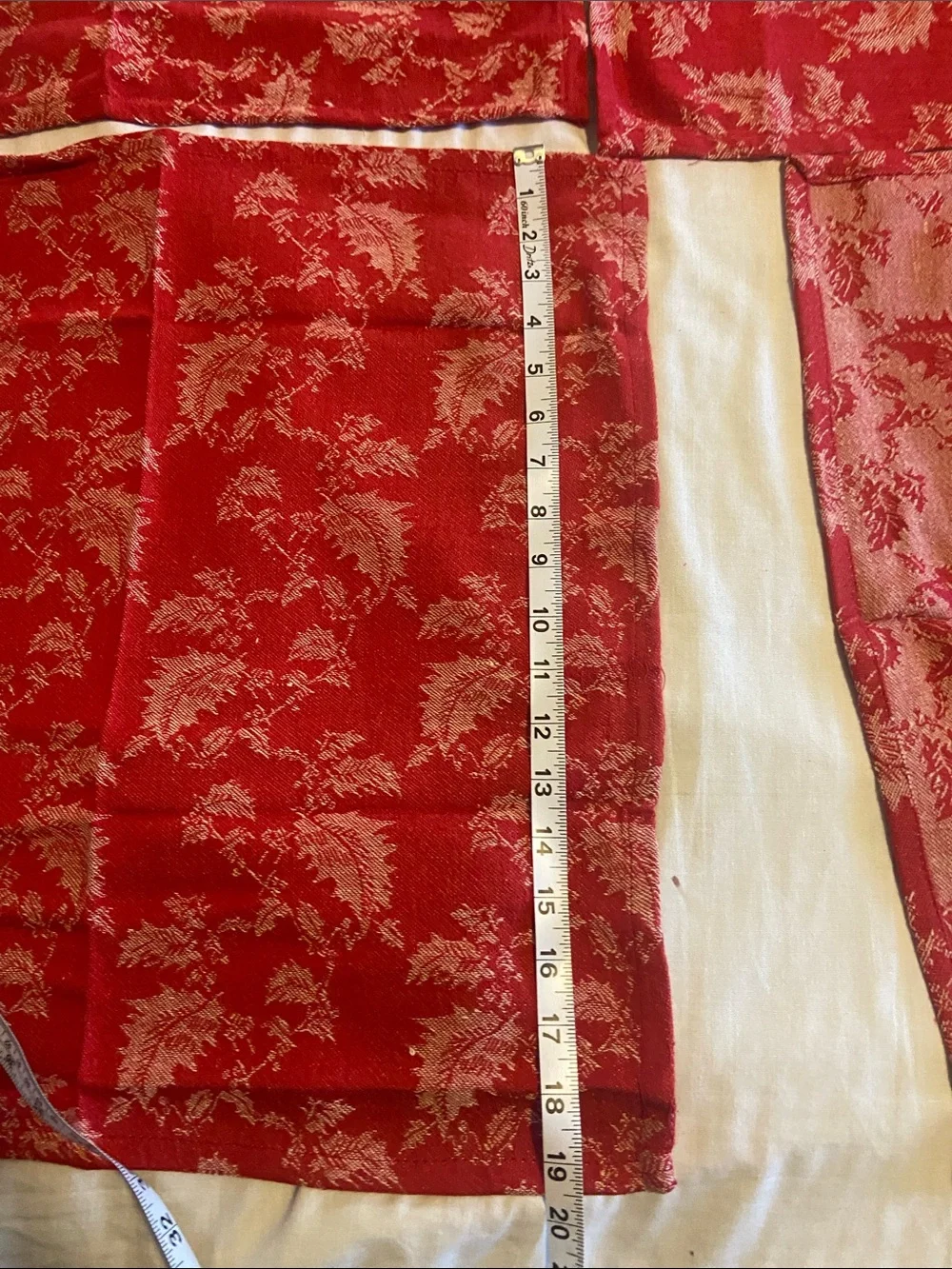 Martha Stewart Everyday Red and Cream Leaf Jacquard Napkins and Placemats